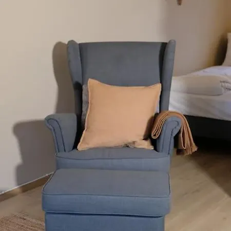 The Blue Door * סטוונגר